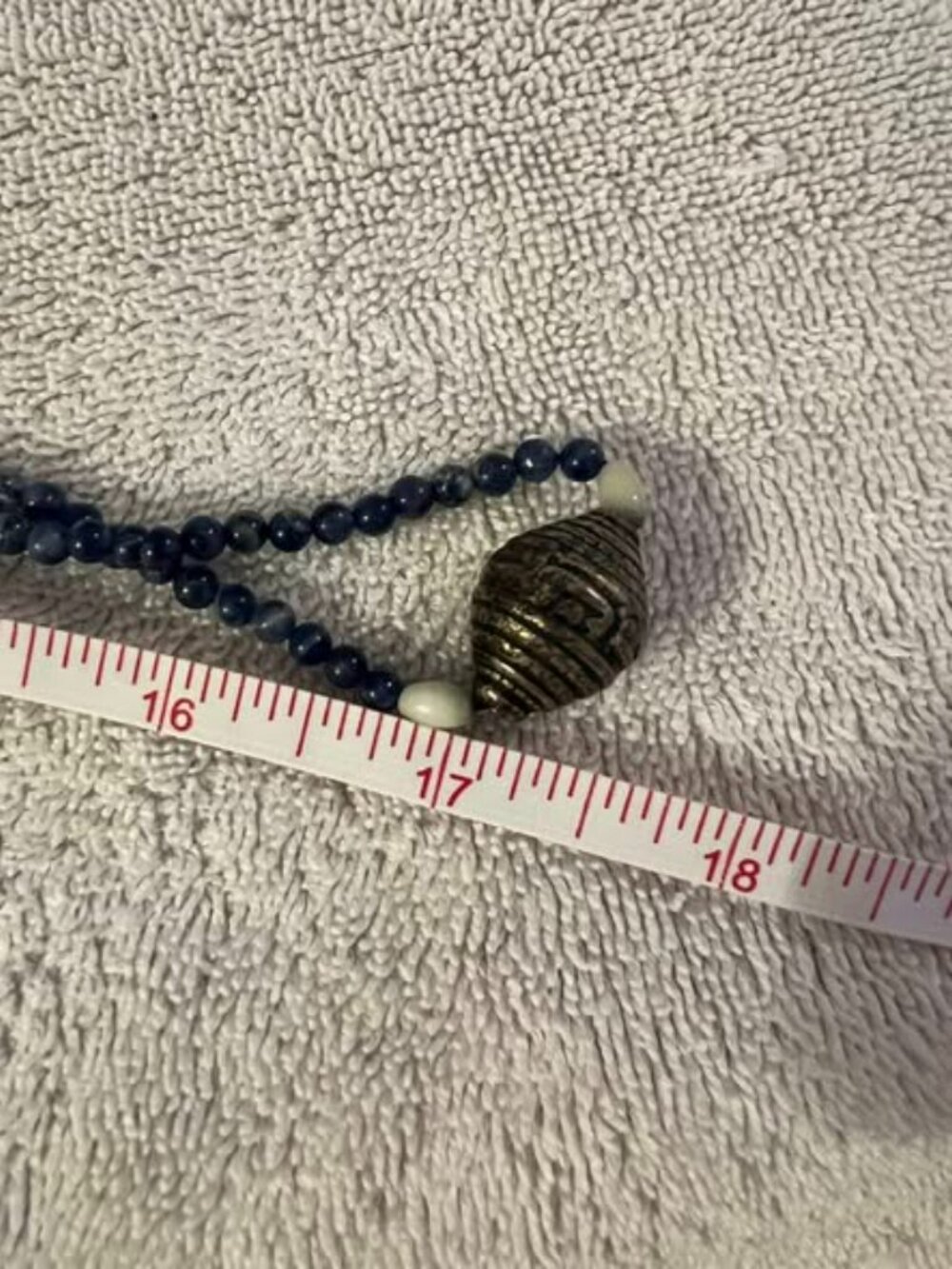 🐻Dark Blue/Black Stone Beaded Necklace - Picture 5 of 5